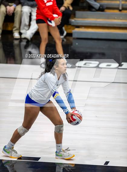 Thumbnail 2 in El Camino Real vs. Taft (CIF LA City Open Division Final) photogallery.