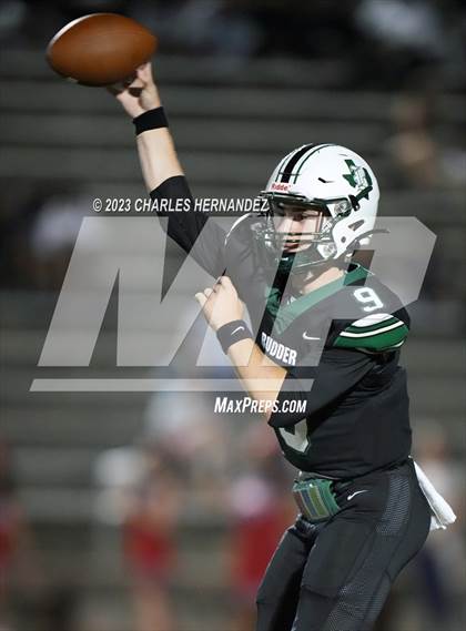 Thumbnail 2 in Willis @ Rudder photogallery.