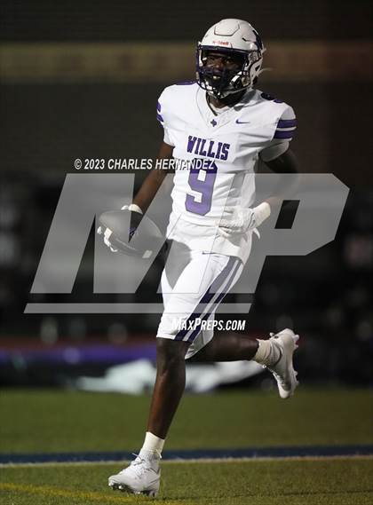 Thumbnail 2 in Willis @ Rudder photogallery.