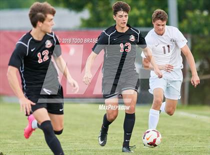 Thumbnail 1 in Maryville @ Dobyns-Bennett (TSSAA AAA Sectional Playoff) photogallery.