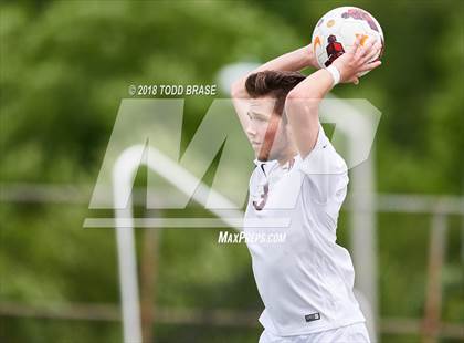 Thumbnail 3 in Maryville @ Dobyns-Bennett (TSSAA AAA Sectional Playoff) photogallery.