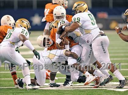 Thumbnail 1 in Bowie vs. DeSoto (Kirk Herbstreit National Kickoff Classic) photogallery.