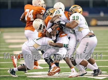 Thumbnail 3 in Bowie vs. DeSoto (Kirk Herbstreit National Kickoff Classic) photogallery.