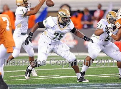 Thumbnail 3 in Bowie vs. DeSoto (Kirk Herbstreit National Kickoff Classic) photogallery.