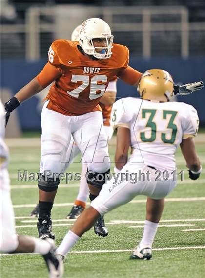Thumbnail 2 in Bowie vs. DeSoto (Kirk Herbstreit National Kickoff Classic) photogallery.