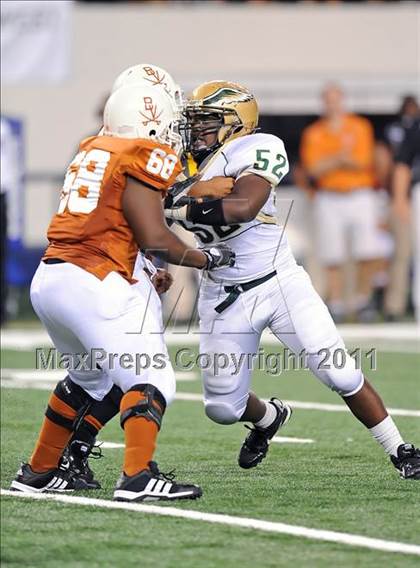Thumbnail 1 in Bowie vs. DeSoto (Kirk Herbstreit National Kickoff Classic) photogallery.