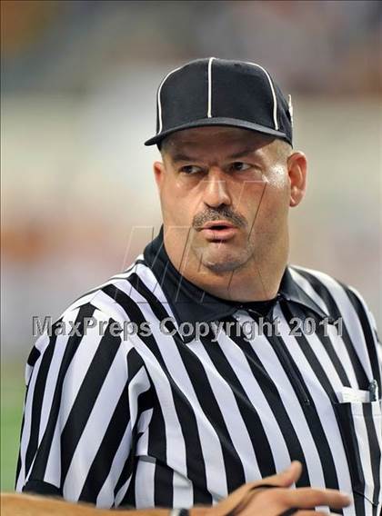 Thumbnail 3 in Bowie vs. DeSoto (Kirk Herbstreit National Kickoff Classic) photogallery.