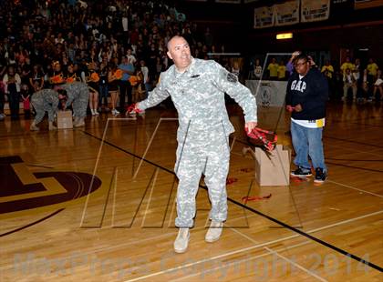 Thumbnail 3 in Mountain Pointe TOC Ceremony photogallery.