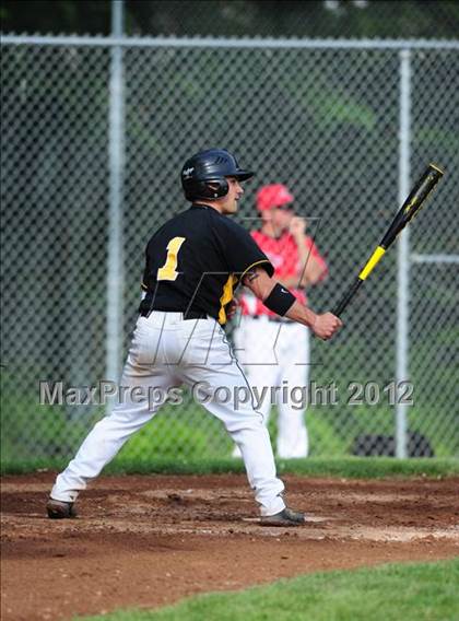 Thumbnail 3 in New Canaan vs. Hand (CIAC Class L Quarterfinal) photogallery.