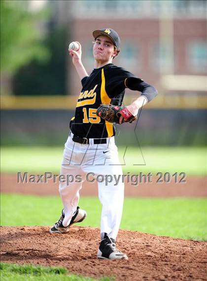 Thumbnail 2 in New Canaan vs. Hand (CIAC Class L Quarterfinal) photogallery.