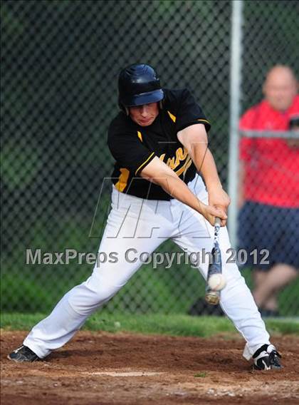 Thumbnail 3 in New Canaan vs. Hand (CIAC Class L Quarterfinal) photogallery.