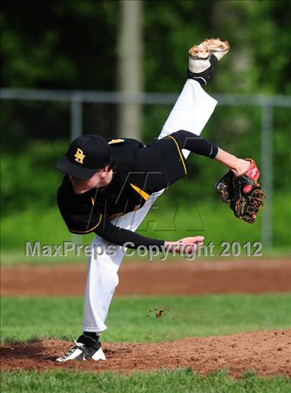 Thumbnail 3 in New Canaan vs. Hand (CIAC Class L Quarterfinal) photogallery.
