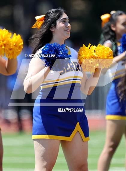 Thumbnail 1 in Folsom @ Serra photogallery.