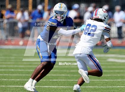 Thumbnail 1 in Folsom @ Serra photogallery.