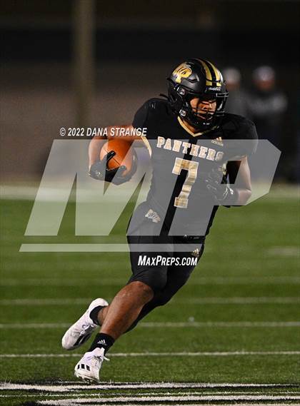 Thumbnail 2 in Franklin @ Anahuac (UIL Area Playoff) photogallery.