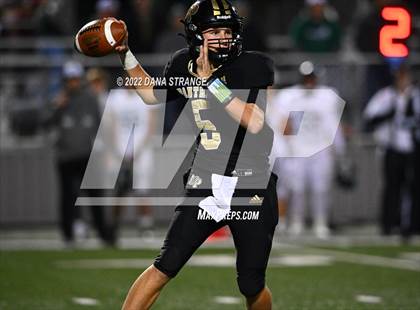 Thumbnail 2 in Franklin @ Anahuac (UIL Area Playoff) photogallery.