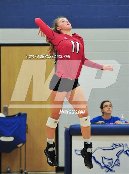 Thumbnail 3 in Fort Bend Austin vs. Conroe (Katy/CyFair Volleyball Classic) photogallery.