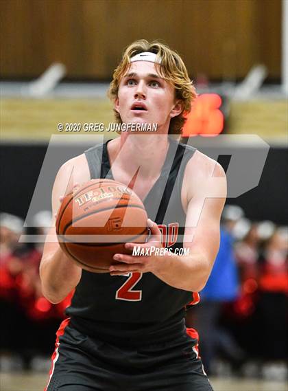 Thumbnail 2 in Redwood Boys Basketball (Extending the Season) photogallery.