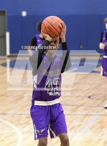 Thumbnail 2 in Freeman vs. Morton Ranch (B Teams) photogallery.