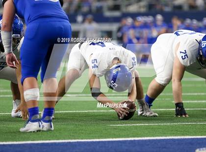 Thumbnail 1 in Gunter vs. Pewitt (UIL 3A Division 2 Final) photogallery.