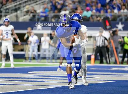 Thumbnail 2 in Gunter vs. Pewitt (UIL 3A Division 2 Final) photogallery.