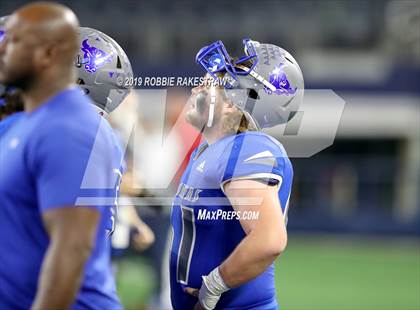 Thumbnail 2 in Gunter vs. Pewitt (UIL 3A Division 2 Final) photogallery.