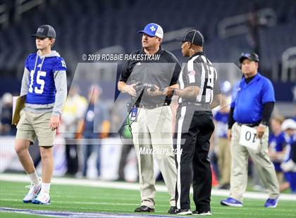 Thumbnail 3 in Gunter vs. Pewitt (UIL 3A Division 2 Final) photogallery.