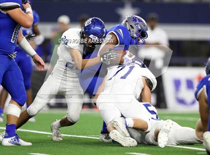 Thumbnail 2 in Gunter vs. Pewitt (UIL 3A Division 2 Final) photogallery.