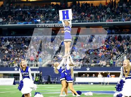 Thumbnail 2 in Gunter vs. Pewitt (UIL 3A Division 2 Final) photogallery.
