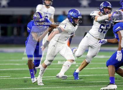 Thumbnail 2 in Gunter vs. Pewitt (UIL 3A Division 2 Final) photogallery.