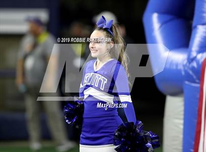 Thumbnail 2 in Gunter vs. Pewitt (UIL 3A Division 2 Final) photogallery.