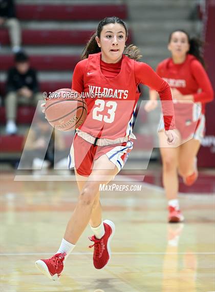 Thumbnail 3 in Archbishop Mitty vs. St. Ignatius College Preparatory (CIF CCS Open Final) photogallery.