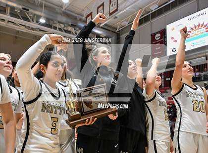 Thumbnail 3 in Archbishop Mitty vs. St. Ignatius College Preparatory (CIF CCS Open Final) photogallery.