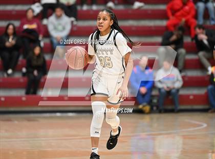 Thumbnail 1 in Archbishop Mitty vs. St. Ignatius College Preparatory (CIF CCS Open Final) photogallery.