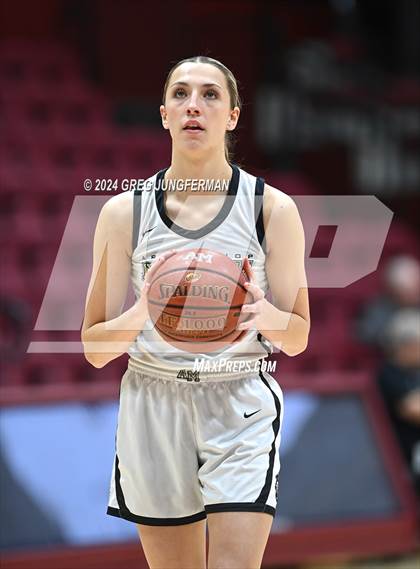 Thumbnail 2 in Archbishop Mitty vs. St. Ignatius College Preparatory (CIF CCS Open Final) photogallery.