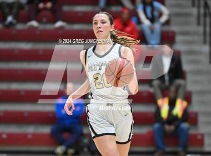 Thumbnail 3 in Archbishop Mitty vs. St. Ignatius College Preparatory (CIF CCS Open Final) photogallery.