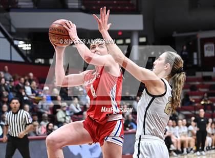 Thumbnail 2 in Archbishop Mitty vs. St. Ignatius College Preparatory (CIF CCS Open Final) photogallery.