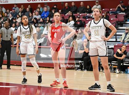 Thumbnail 2 in Archbishop Mitty vs. St. Ignatius College Preparatory (CIF CCS Open Final) photogallery.