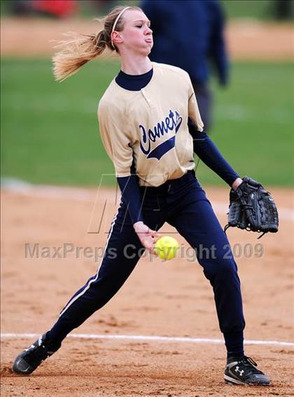 Thumbnail 1 in Manheim Township @ Penn Manor photogallery.