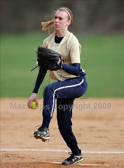 Thumbnail 3 in Manheim Township @ Penn Manor photogallery.