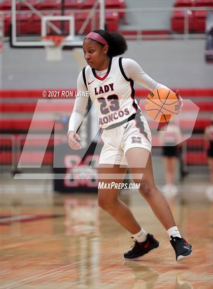 Thumbnail 1 in Westmoore @ Mustang photogallery.