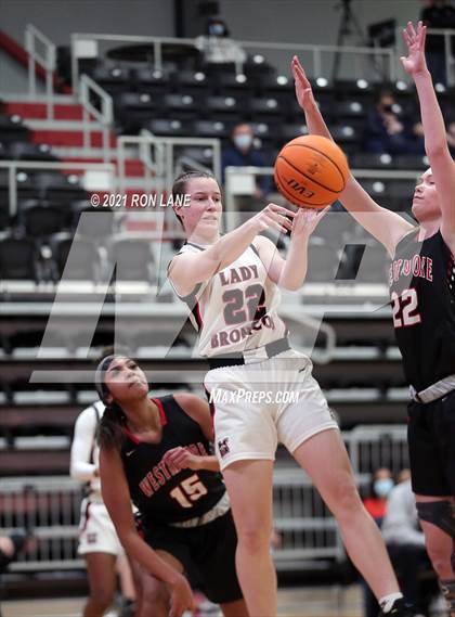 Thumbnail 2 in Westmoore @ Mustang photogallery.
