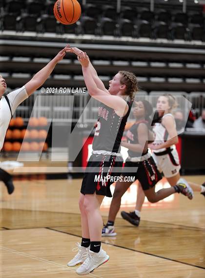 Thumbnail 2 in Westmoore @ Mustang photogallery.