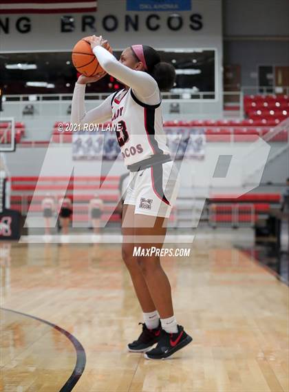 Thumbnail 3 in Westmoore @ Mustang photogallery.