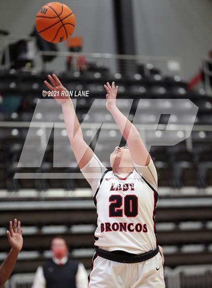 Thumbnail 3 in Westmoore @ Mustang photogallery.