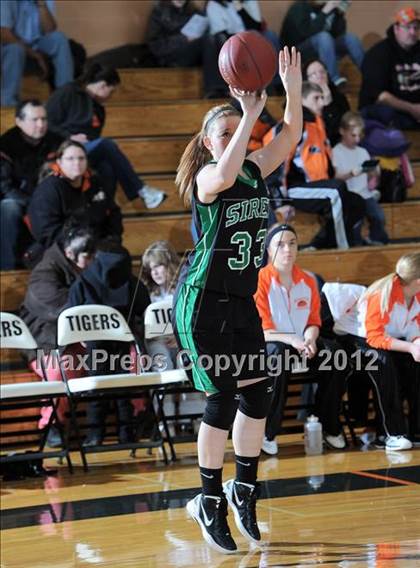 Thumbnail 1 in Webster vs. Siren photogallery.