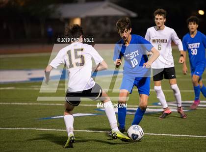 Thumbnail 2 in Mitchell @ Jesuit photogallery.