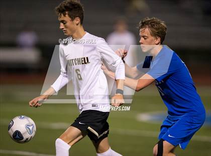 Thumbnail 3 in Mitchell @ Jesuit photogallery.