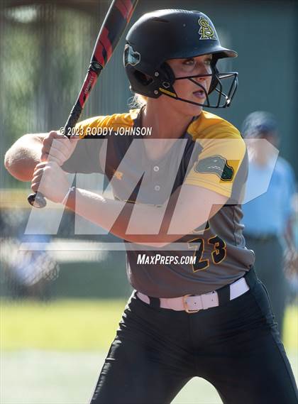 Thumbnail 2 in West Monroe vs. St. Amant (LHSAA Division1 Non-Select Semifinal) photogallery.