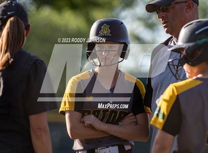 Thumbnail 2 in West Monroe vs. St. Amant (LHSAA Division1 Non-Select Semifinal) photogallery.